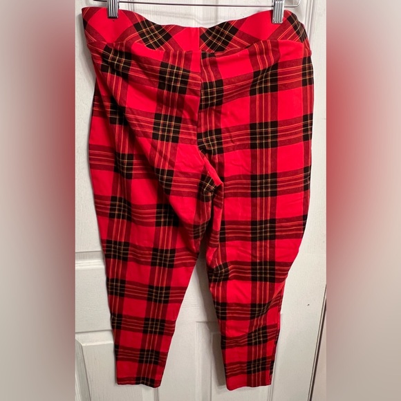 Torrid NWOT Size 2 Red Plaid Full Length Legging - Picture 5 of 6
